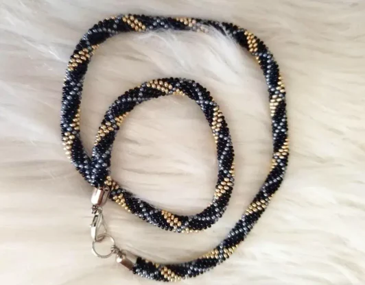Gold/gray/black